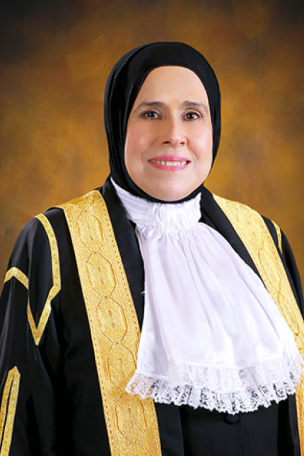 YA Datuk Hanipah binti Farikullah
