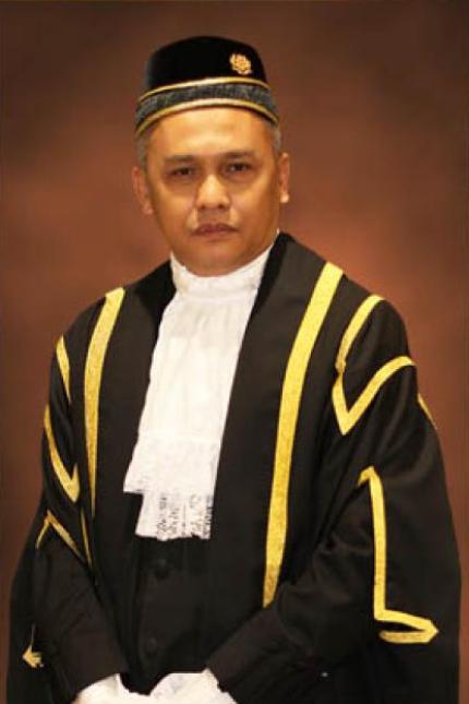 YA Datuk Ismail bin Brahim