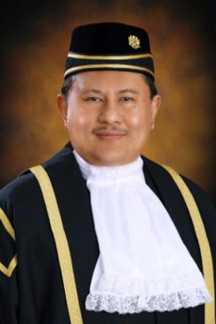 YA Tuan Helmi bin Hamzah
